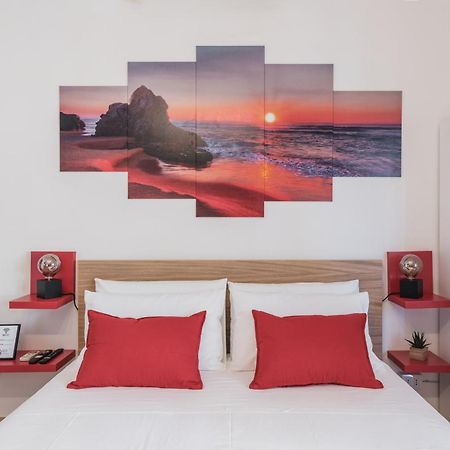 360 Guesthouse - Apartment With Terrace Фьюмичино Экстерьер фото